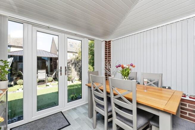2 bed Semi-Detached for sale Image 8