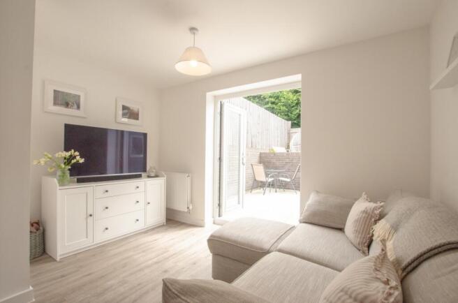 18 Tanners Road TPS Bodmin Branch 01208 74182 -04