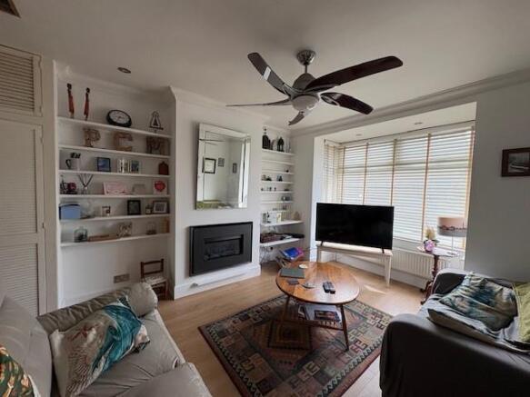 Lounge new.jpg