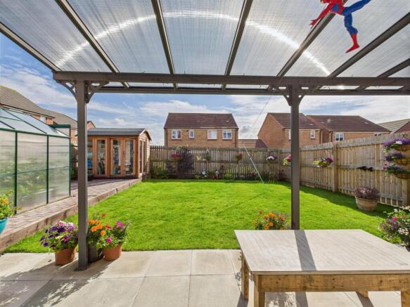 3 bed Detached for sale Image 12