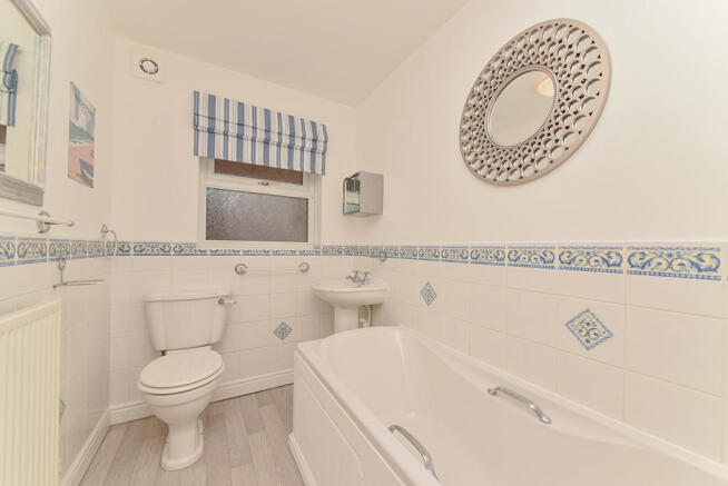 Family Bathroom: