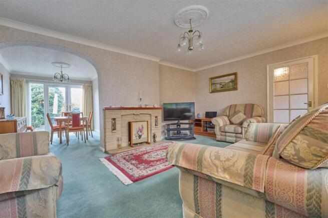 Station Road ES 2.jpg