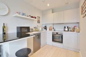 Flat 40, Wotton House, St Johns Road, Isleworth TW7 6GX