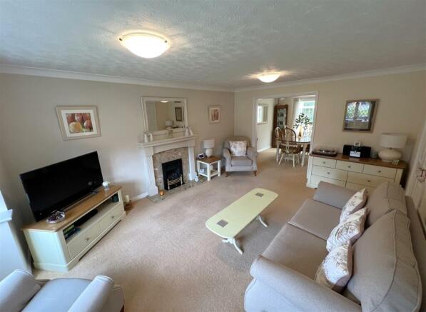 Living Room B.JPG