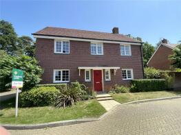 12, Nepal Gardens, Church Crookham, Fleet GU52 8LL