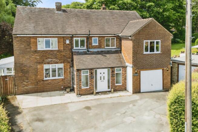 4 bed Detached for sale in pontefract