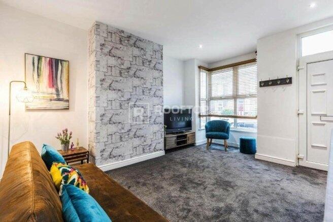trelawn-place-ls6-3jp-1058363