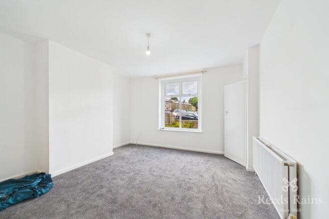 3 bed Terraced to rent Image 4