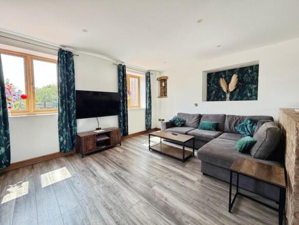 3 bed Detached for sale Image 12