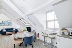Flat 1, St Winifreds House, Fore Street, Marazion TR17 0AF