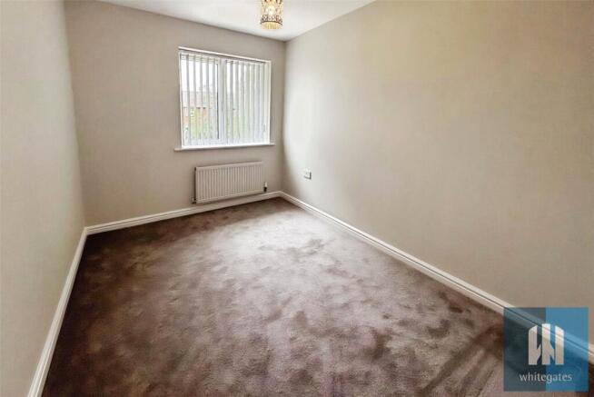 5 bed Detached to rent Image 8