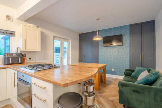 Dining Kitchen