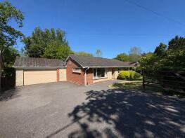 The Willows, Hungerford, Southampton SO31 8DE