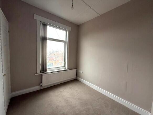 2 bed Terraced for sale Image 8