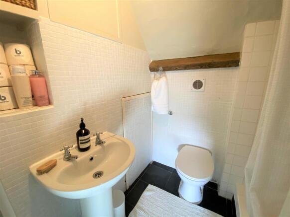 Ensuite shower room
