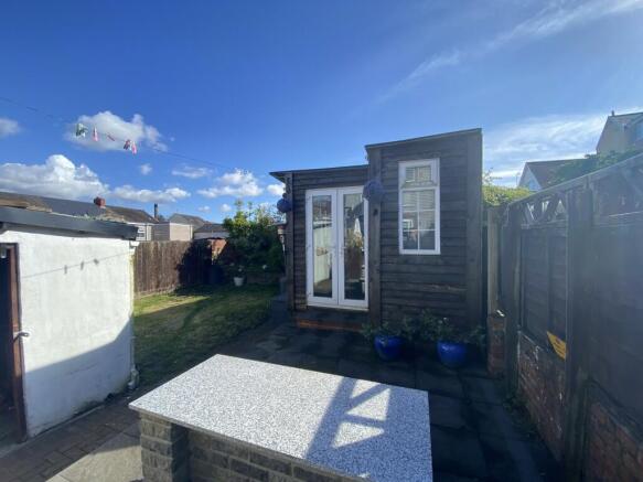 Garden room