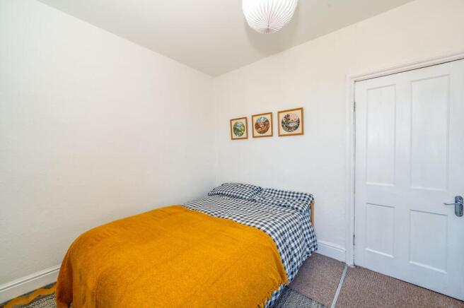 3 bed Terraced for sale Image 11
