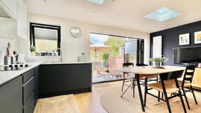 Mornington Road, Chingford photo 4