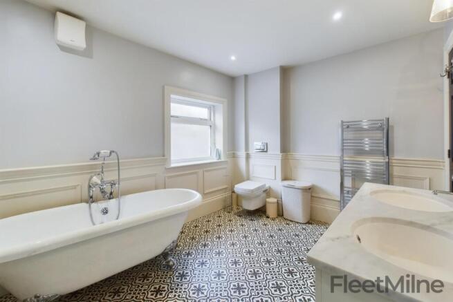 Main bathroom