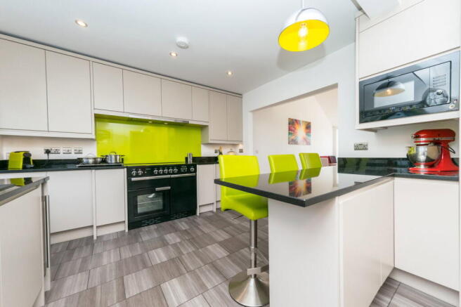 3 bed Detached for sale Image 7