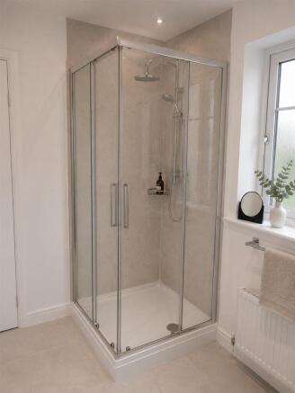 Cheviot Bathroom (2).jpeg