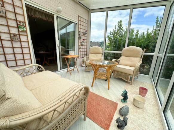 SUN ROOM