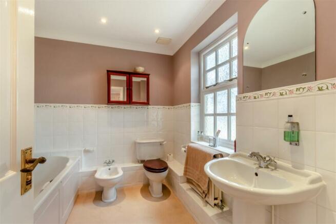 8559106-interior21.jpg