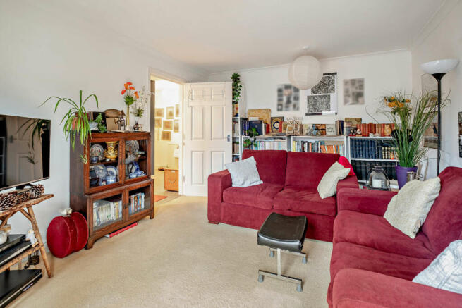 8538922-interior04-800