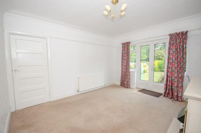 Dining room pic 2.jpg