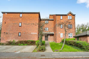 3, Kyrkly Court, Linnet Way, Purfleet-on-thames RM19 1NP