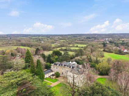 Flat 4 Lilystone Hall, Honeypot Lane, Stock, CM4 9GJ