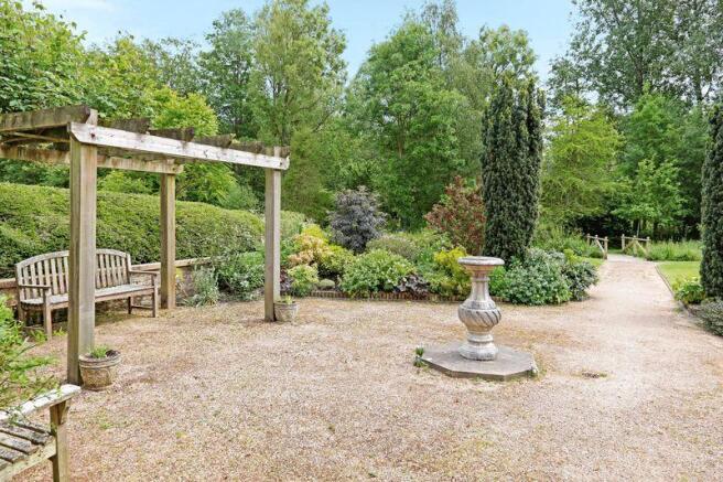Courtyard Gardens