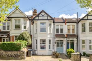 17, Elmwood Avenue, London N13 4HG