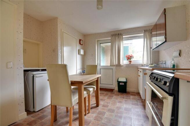 3 bed Semi-Detached for sale Image 4