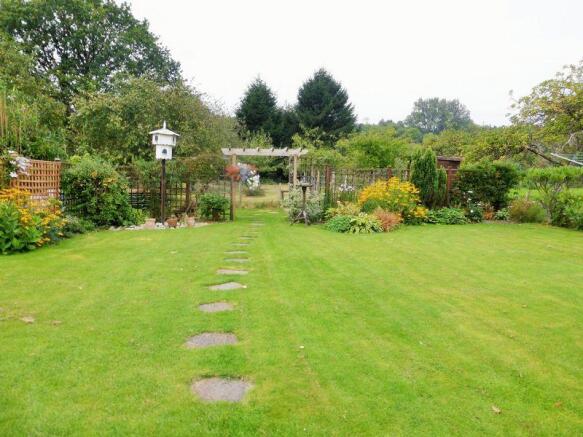 Middle Garden
