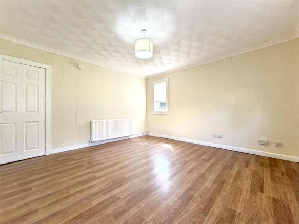 Kelvin Gardens, Hamilton, South Lanarkshire, ML3 photo 4