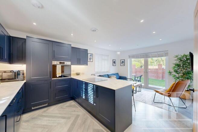 Lounge/dining room/kitchen
