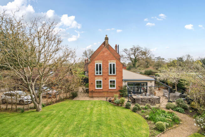 4-bed house on Guildford Road, Cranleigh, GU6, £895,000