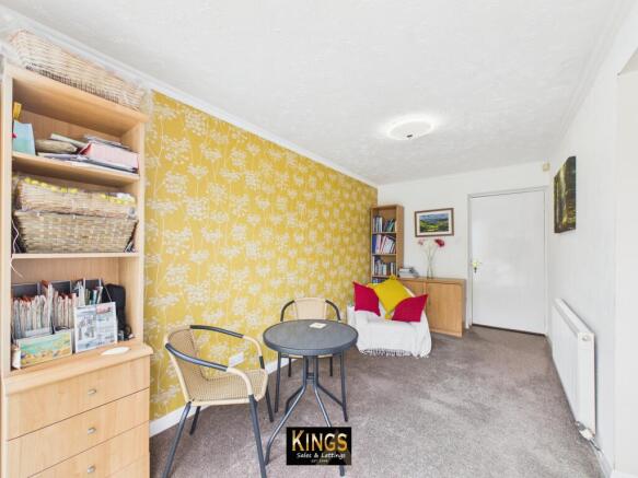 3 bed Semi-Detached for sale Image 11