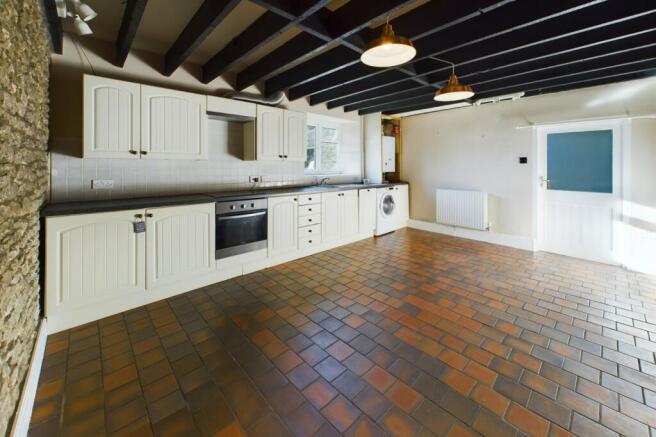Kitchen/Dining Room
