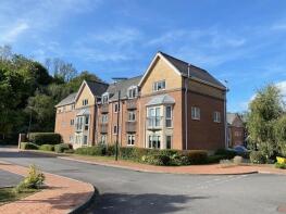 29, The Landings, Penarth CF64 1SR