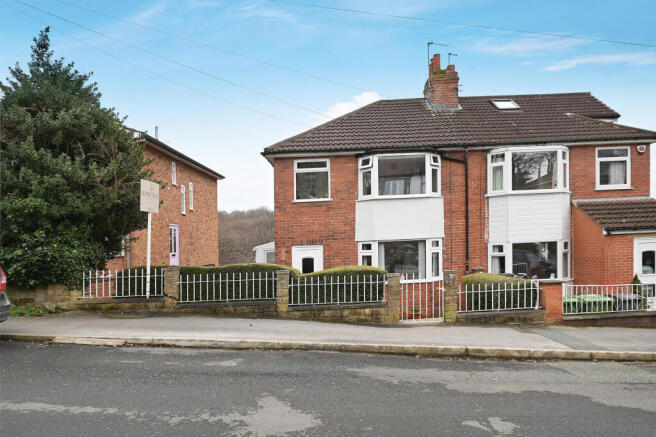 3-bed semi-detached on Outwood Walk, Horsforth, LS18, £312,500