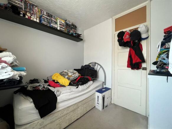 Bedroom 3.jpg