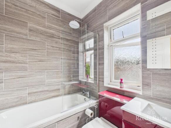 3 bed Semi-Detached for sale Image 11