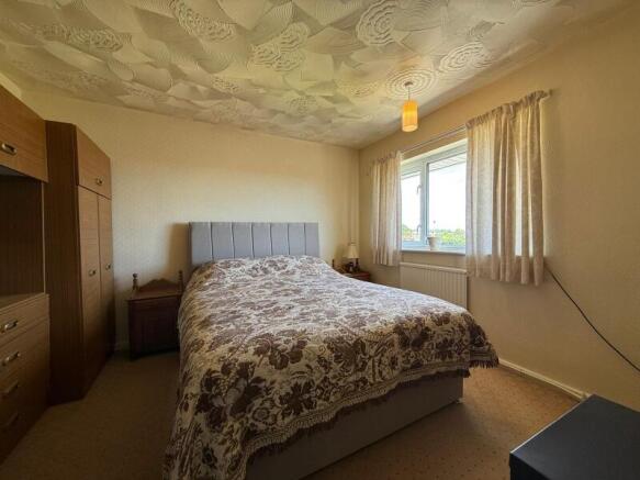 3 bed Town House for sale Image 11
