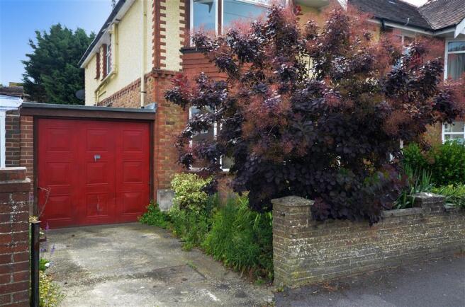 Driveway/Parking