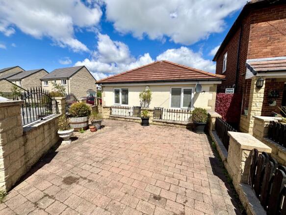 2 bed Detached Bungalow for sale Image 11