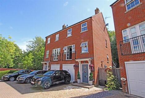 Elsons Mews, Welwyn Garden City