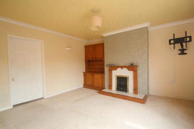 3 bed End of Terrace to rent Image 4