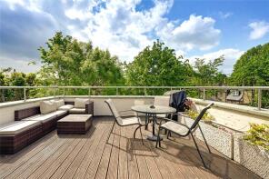 12, Westville Road, London W12 9BD